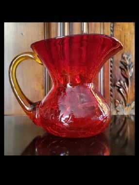 Vntg 5 1/2" Amberina Handcrafted Art Glass Crackle Pitcher by Blenko